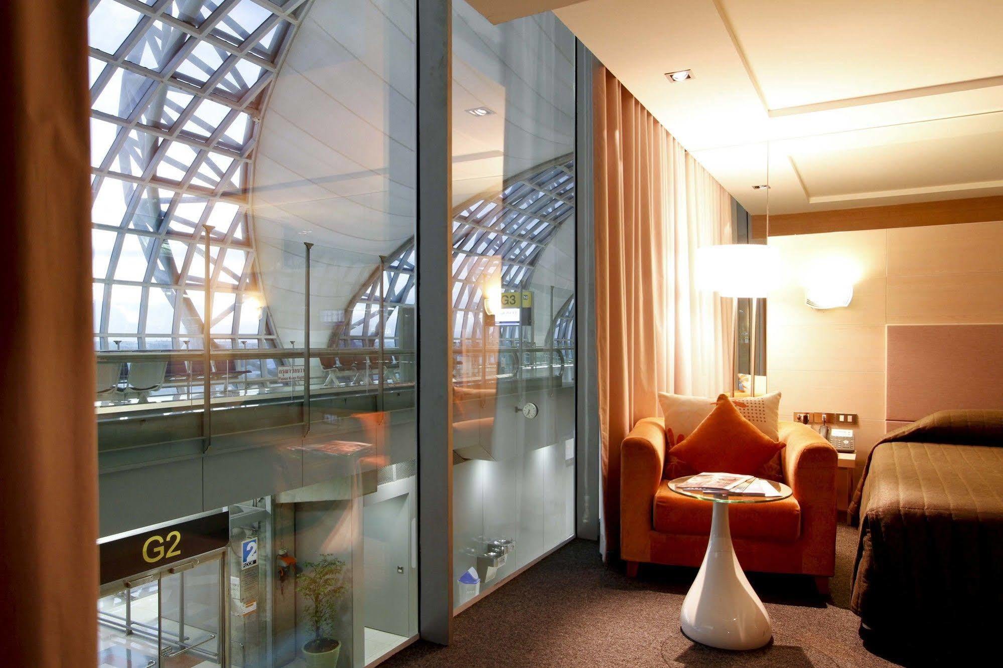 Miracle Transit Hotel Bang Phli Zewnętrze zdjęcie